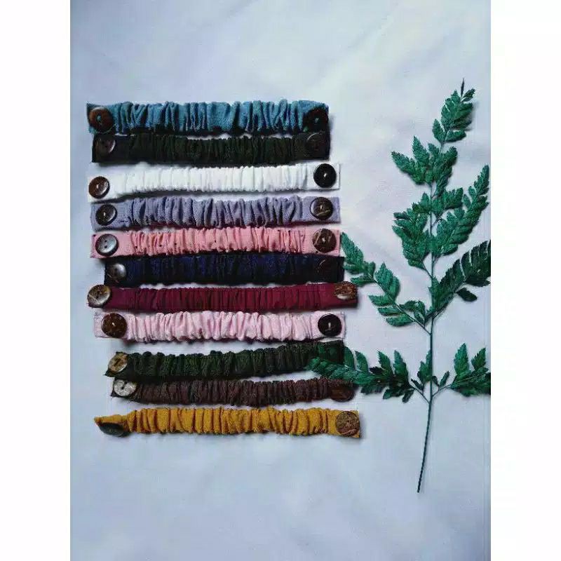 konektor masker hijab lusinan