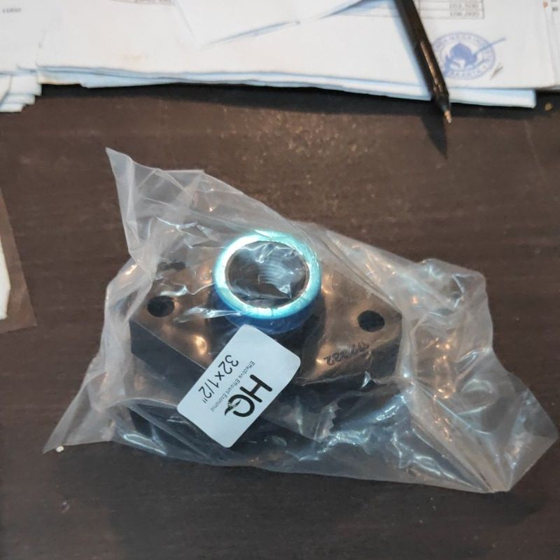 CLAMP SADDLE HDPE MERK HQ 32×1/2 INCH