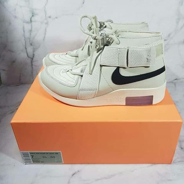 {{BAYAR DI TEMPAT}} Nike Air Fear Of God Raid Light Bone "BNIB" Unauthorized Authentic TERJAMIN