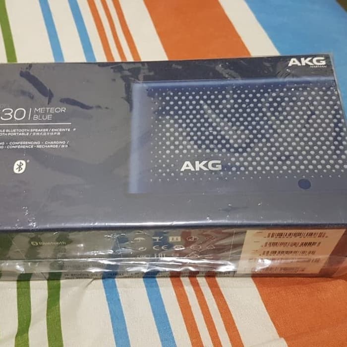 AKG bluetooth speaker S30