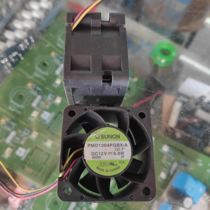 kipas dc 4x4 12v 0.56A fan dc 4x4 12v 0.56A. high speed ball bearing