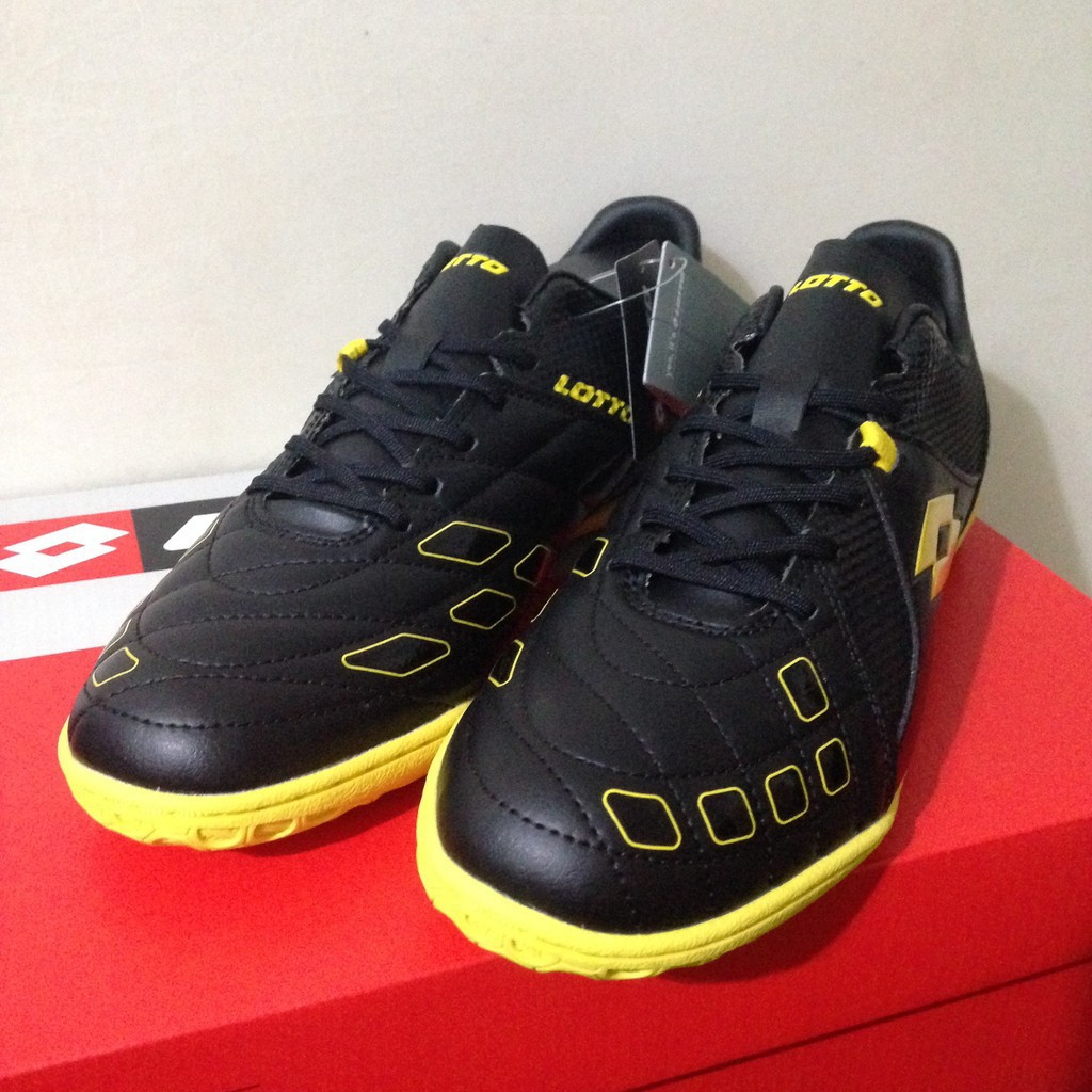 Promo Terbaru Sale Sepatu Futsal Lotto Squadra IN Black Sunshine L01040010 Original BNIB