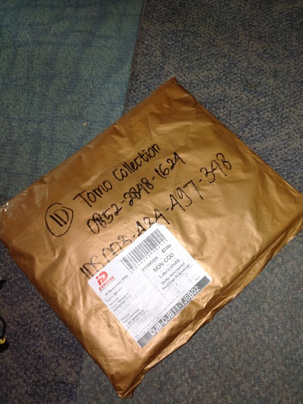 Baju Batik Pria Semi Sutra Kemeja Lengan Panjang M L Xl Motif Elegan #kemeja #pria #batik #sutera