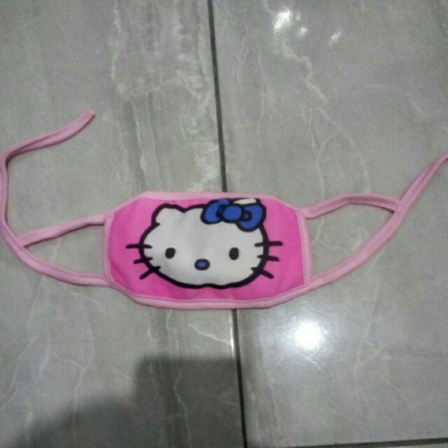 Masker Kain Anak Karakter Dengan Lapisan Busa Tipis