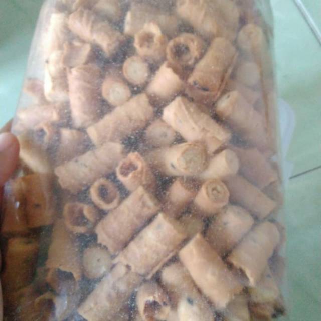 

Kerupuk manis