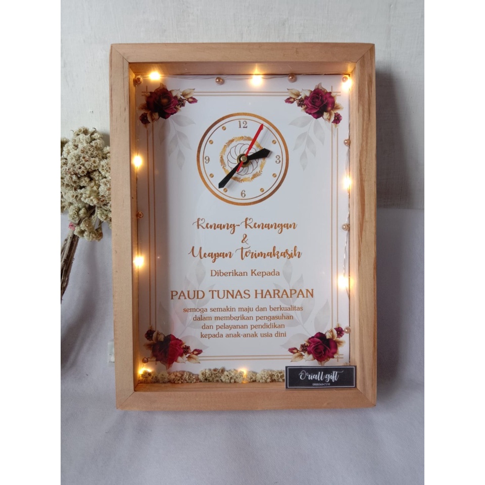 Aesthetic Clock in Frame