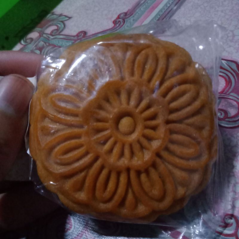 

Kue sultan motif bunga matahari