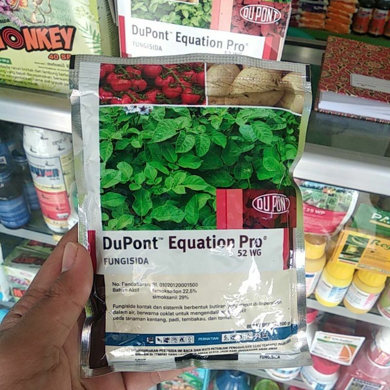 Fungisida Equation Pro 52 Wg Bersifat Kontak dan Sistemik Kemasan 100 Gram