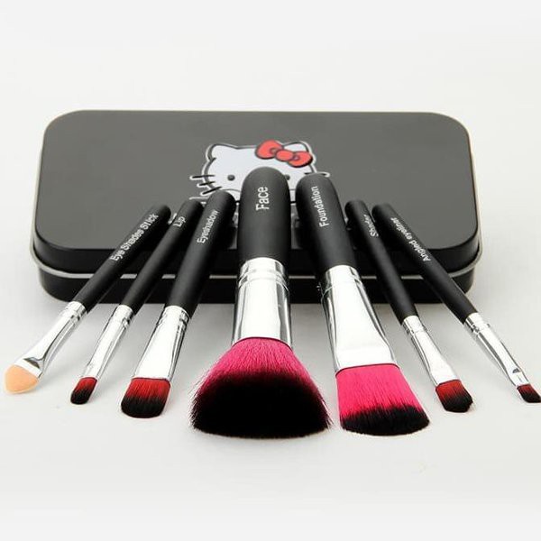 [7 PCS] Brush Set Make Up Kuas Set Hello Kitty Kaleng Hitam dengan Bulu Super Lembut &amp; Aman untuk Kulit Wajah