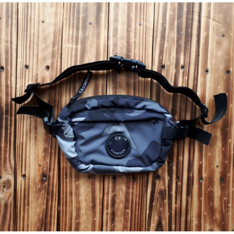 SLINGBAG BODY BAG / WAIST BAG CP COMPANY LORENG PREMIUM