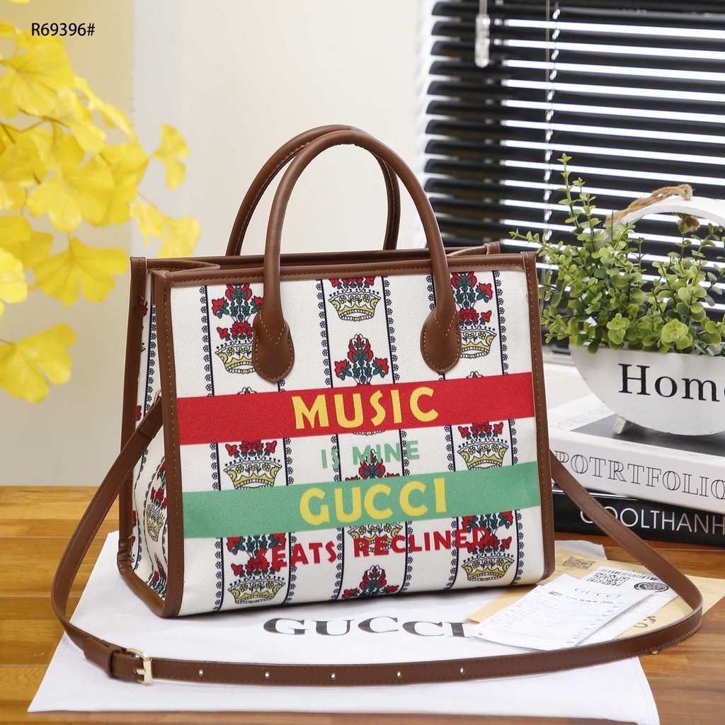 GC 100 Tote Bag Gold Hardware R69396#