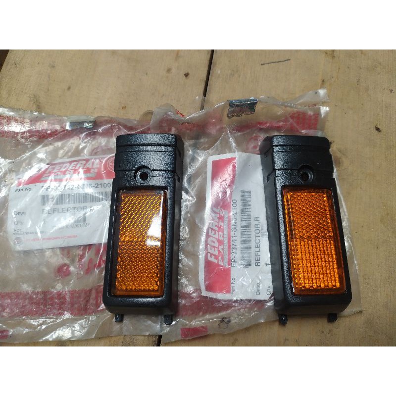 mata kucing spakbor depan honda astrea grand original nos