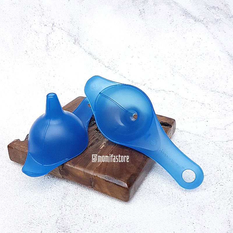 Funnel / Corong mini tupperware biru corong minyak air