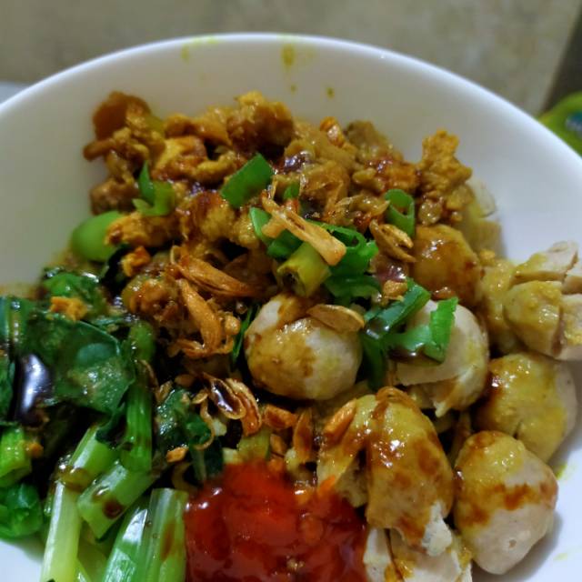 

Mie Ayam tamaniyal