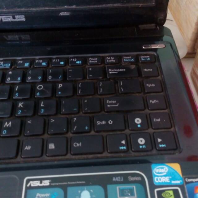 Laptop asus i5