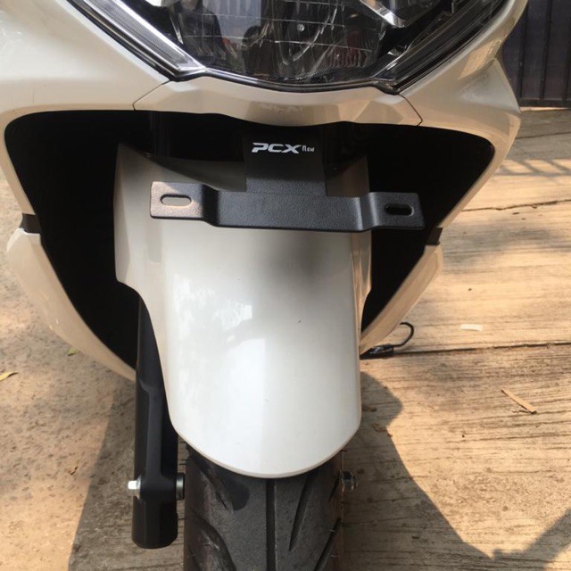 Tatakan Dudukan Breket Plat Nomor PCX Bracket Plat Kumis Aksesoris Variasi Sparepart Honda Pcx 150