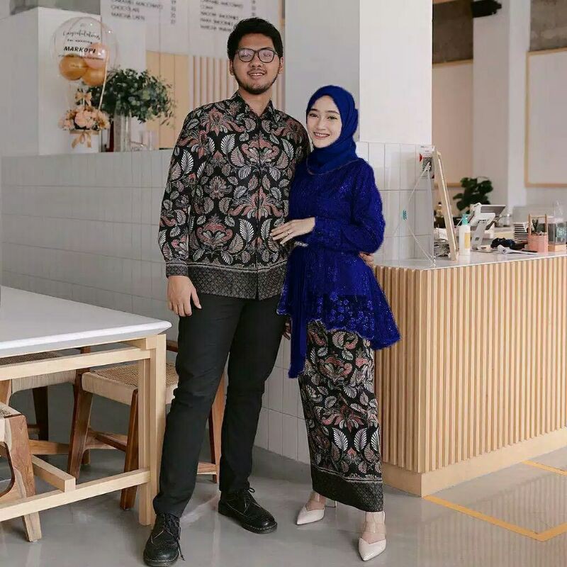 Maura Couple - Sania Ruffle Batik Couple Ori Ndoro Jowi DNT Garansi Termurah Shopee - MOTE DUSTY