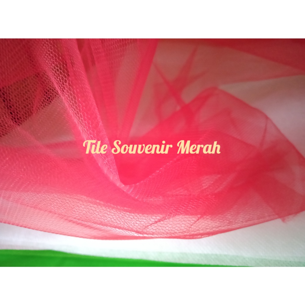 

Kain Tile Souvenir Merah Termurah! per Meter