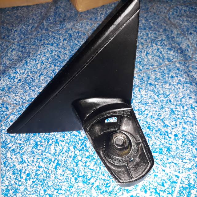 Segitiga spion kiri opel blazer dohc