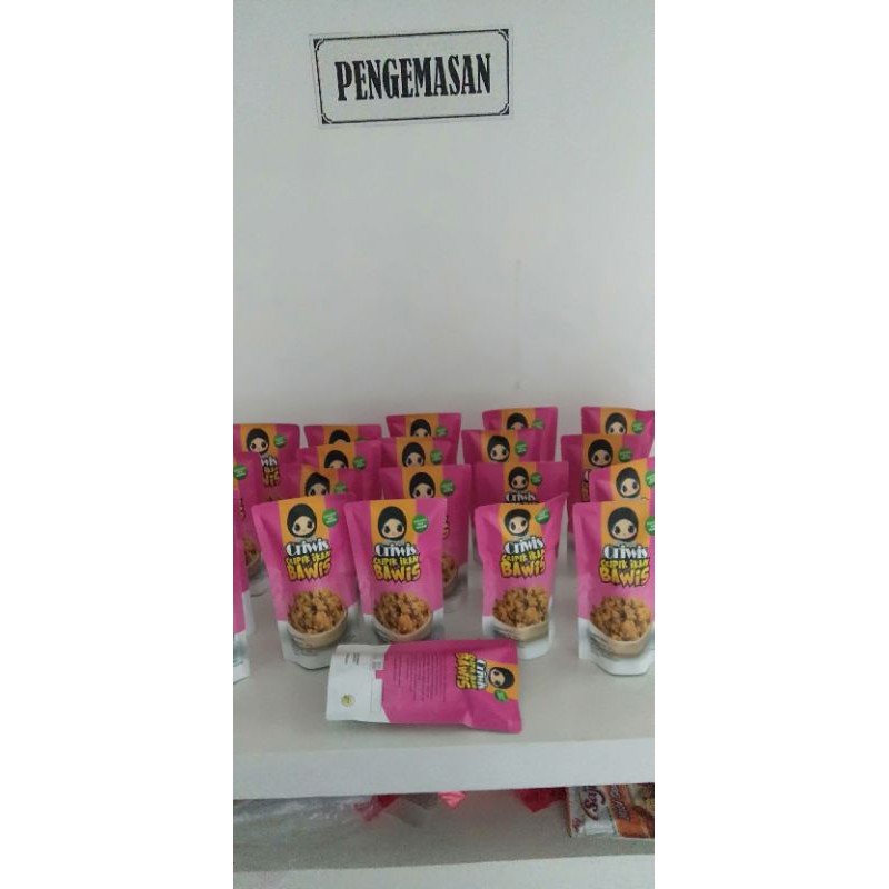 

Kripik ikan Bawis