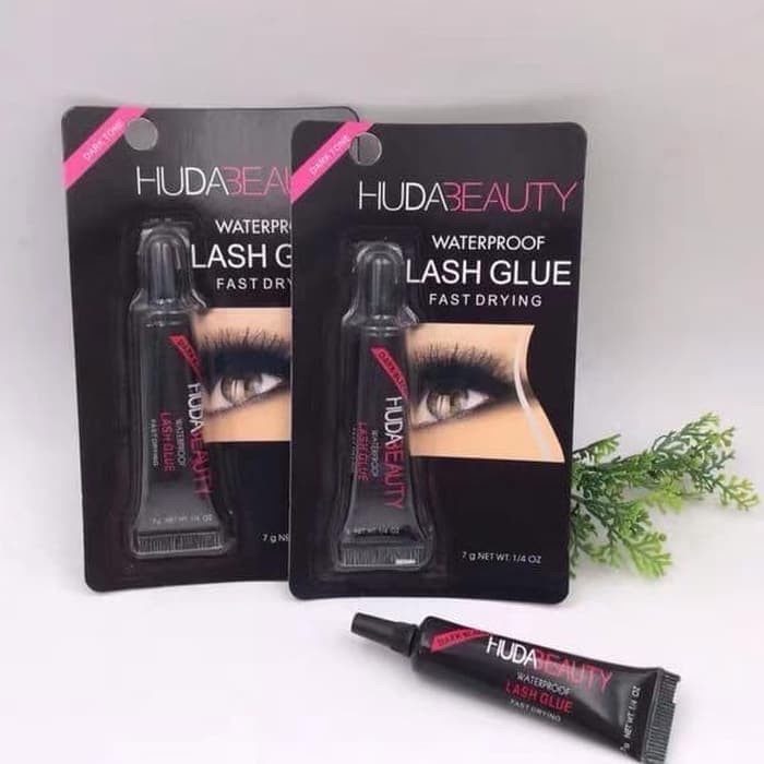 HUDA BEAUTY LEM BULUMATA  / EYELASH ADHESIV / LEM BULUMATA