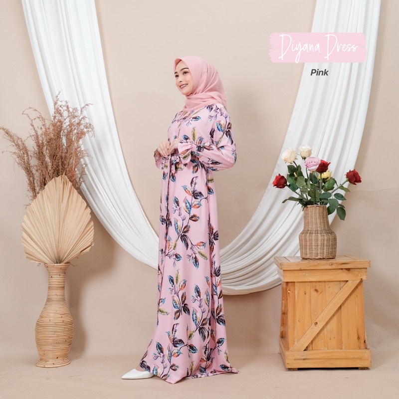 DIYANA DRESS