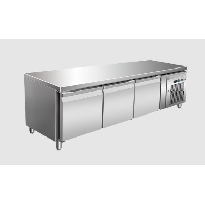 Under Counter Chiller Modena CU 3300 Digital Temperatur 3 Doors 214 Liter 350 watt