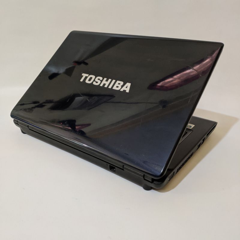 laptop kantor murah Toshiba satelite - windows 10pro - webcam