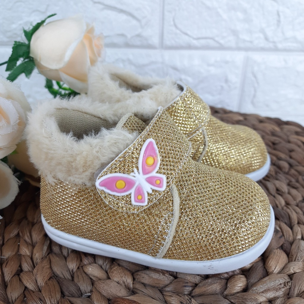 [TAMAN SEPATUKU] SEPATU TRENDY MURAH ANAK PEREMPUAN PESTA 1-3 TAHUN BROKAT KUPU-KUPU CAX28