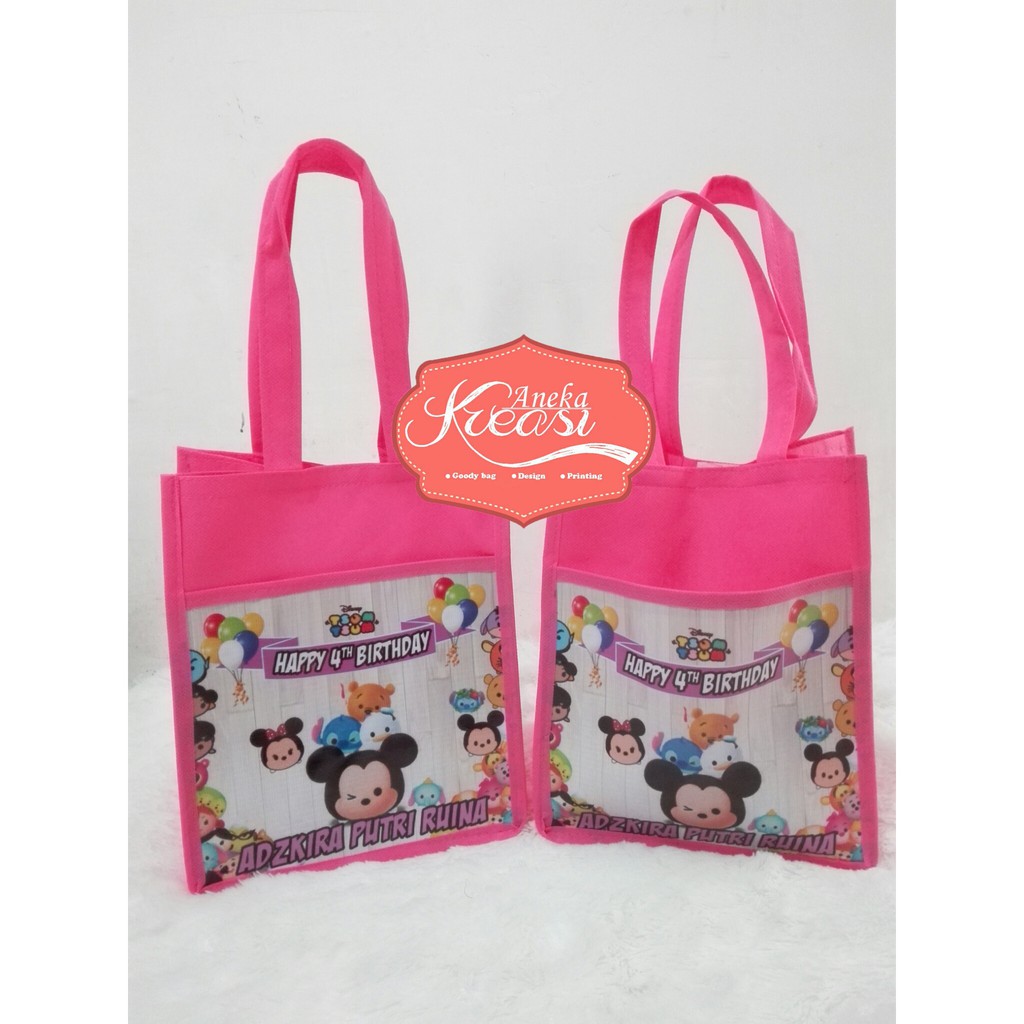 

Tas Souvenir Ulang Tahun
