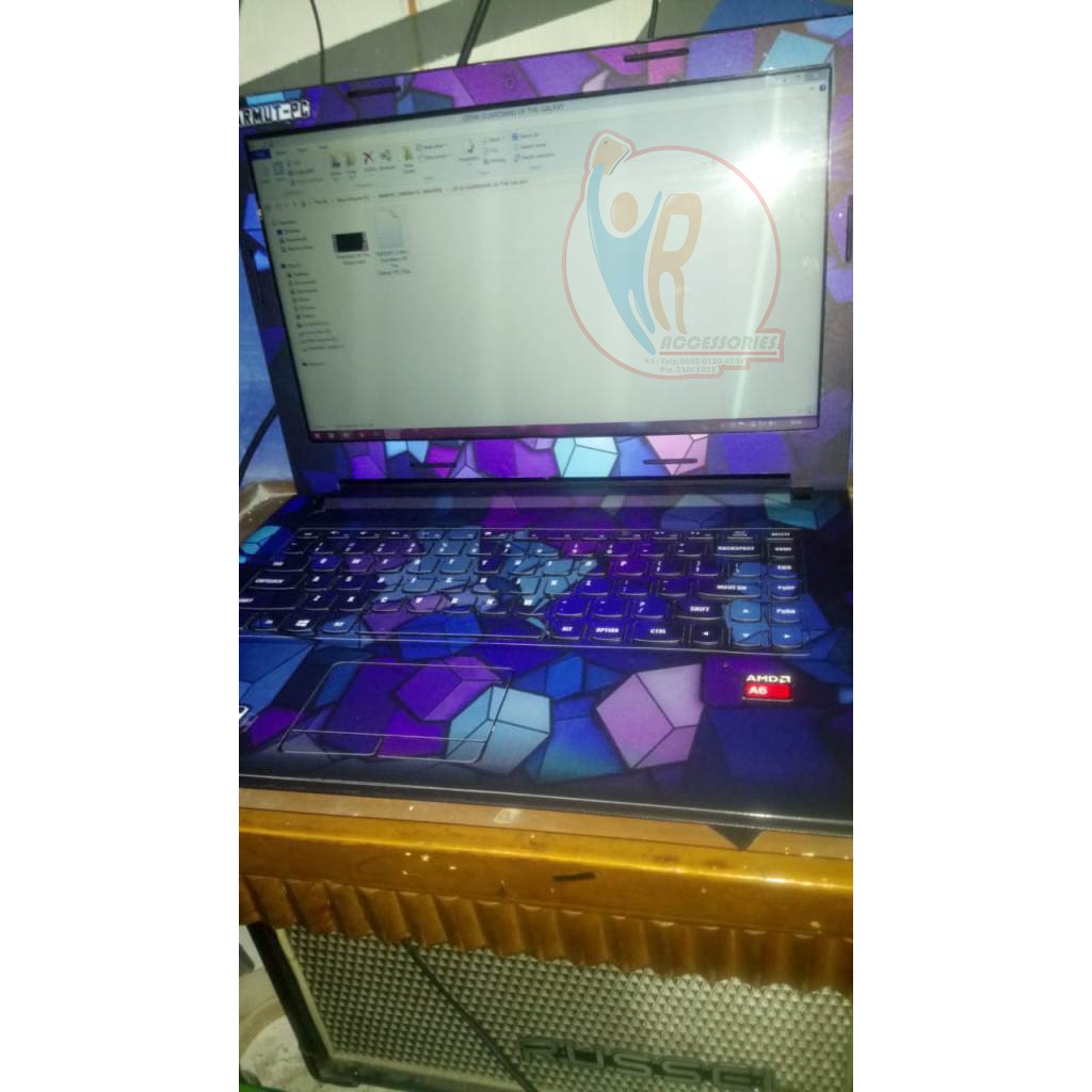 Original Garskin Laptop Full Body Lenovo G40-45 Motif Doodle