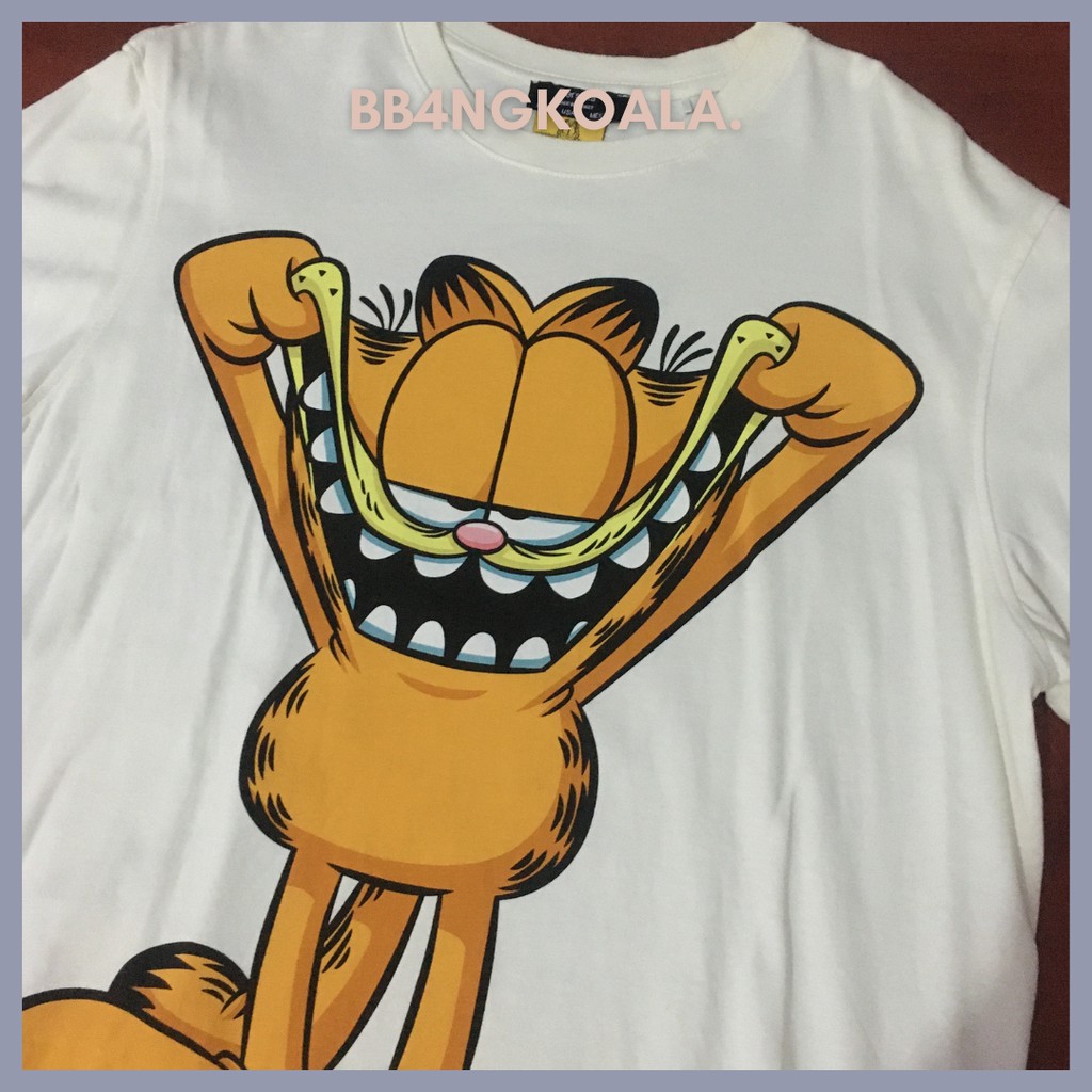 BERSHKA garfield graphic tee