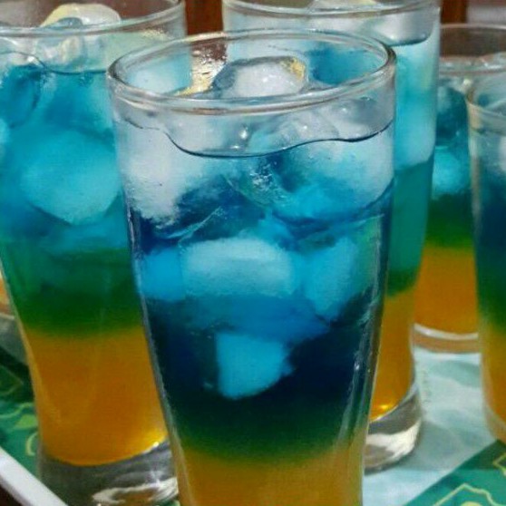 

BLUE LAGOON SYRUP liquid sirup biru halal minuman blue curacao slush milkshake murah enak halal