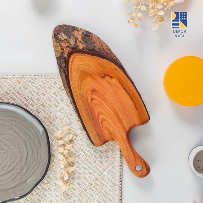 

Dekornata Barka Serving Board / Talenan Kayu / Tatakan Kayu