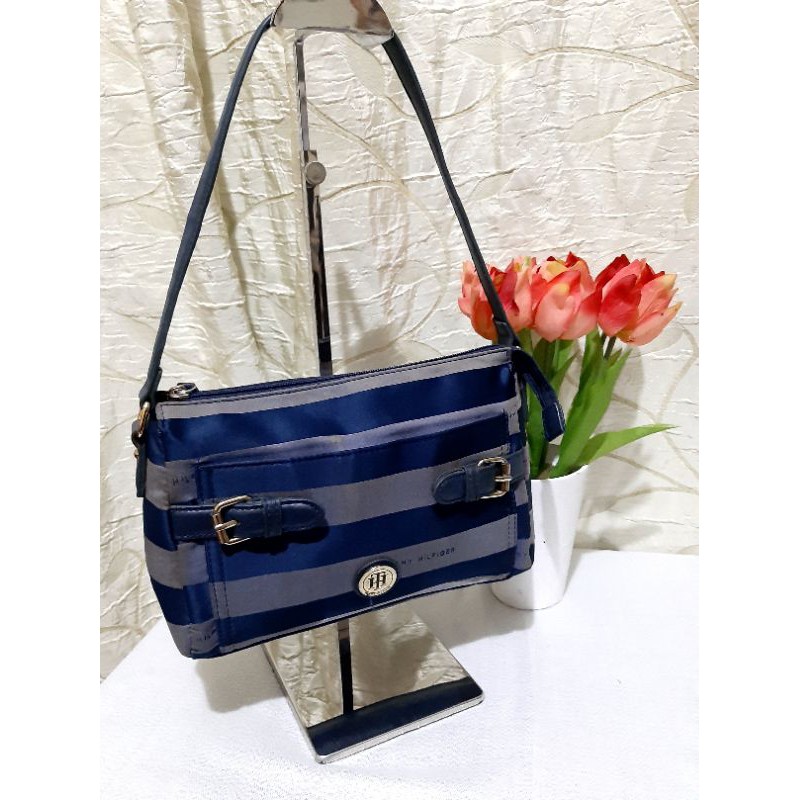 Preloved TOMMY HILFIGER shoulder/hand bag (Navy/Blue stripe)