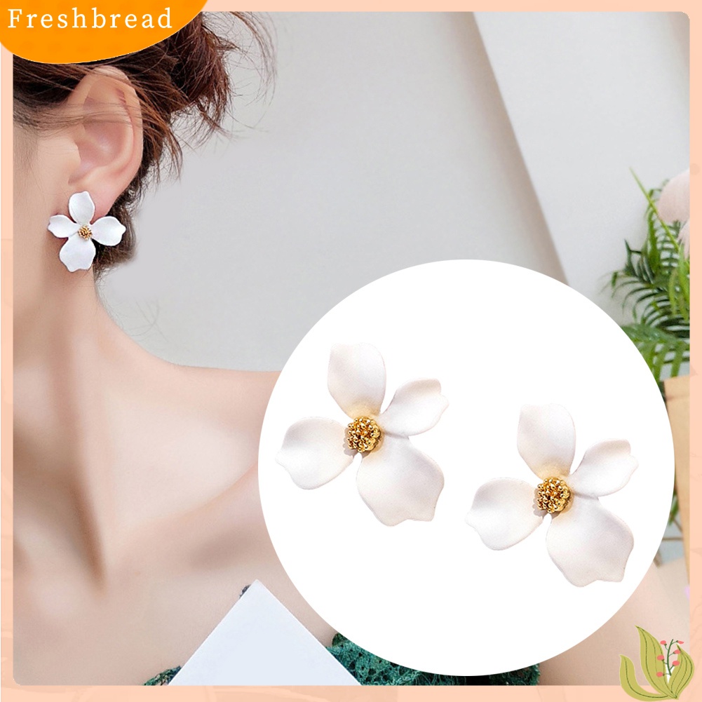 Fresh| Anting Tusuk Wanita Bentuk Bunga Untuk Pesta / Travel / Hadiah