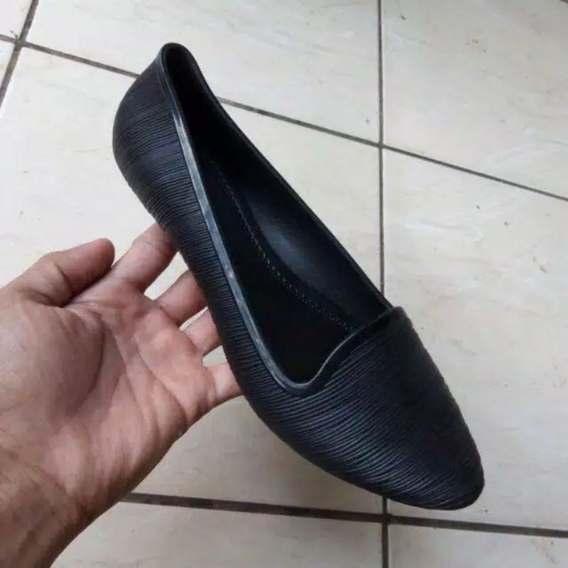 COD-Sepatu Flat Shoes Wanita FUHAHA 36/40