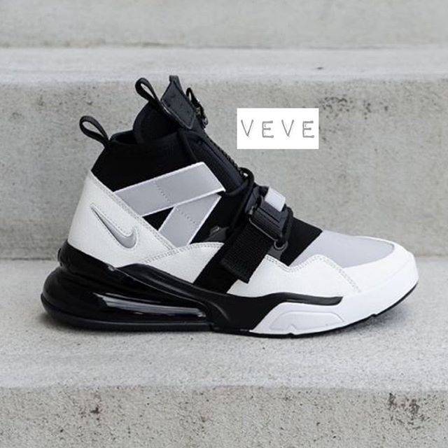 black and white air force 270