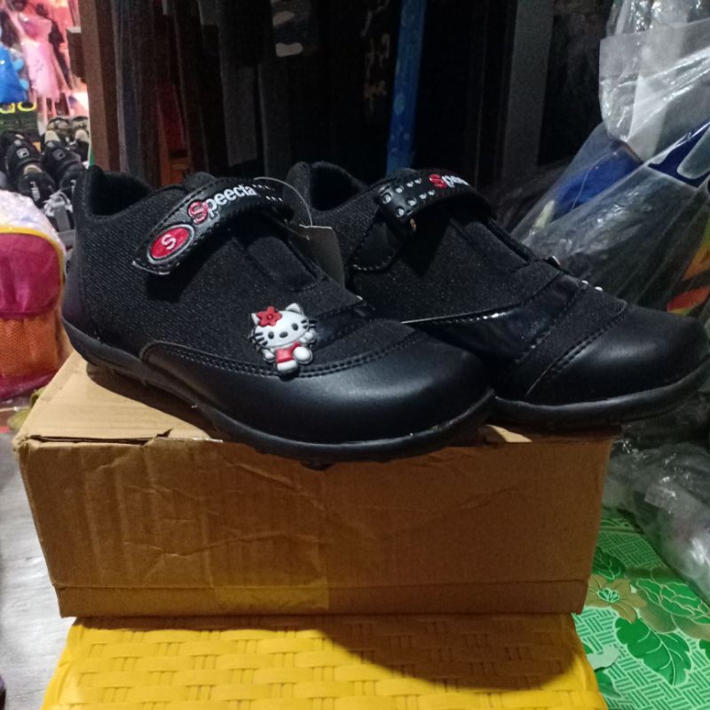 SEPATU SEKOLAH ANAK PEREMPUAN SIZE 27-34