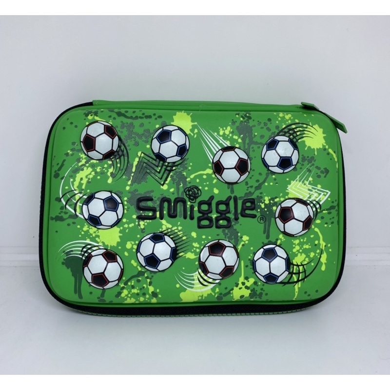 

tempat pensil smiggle