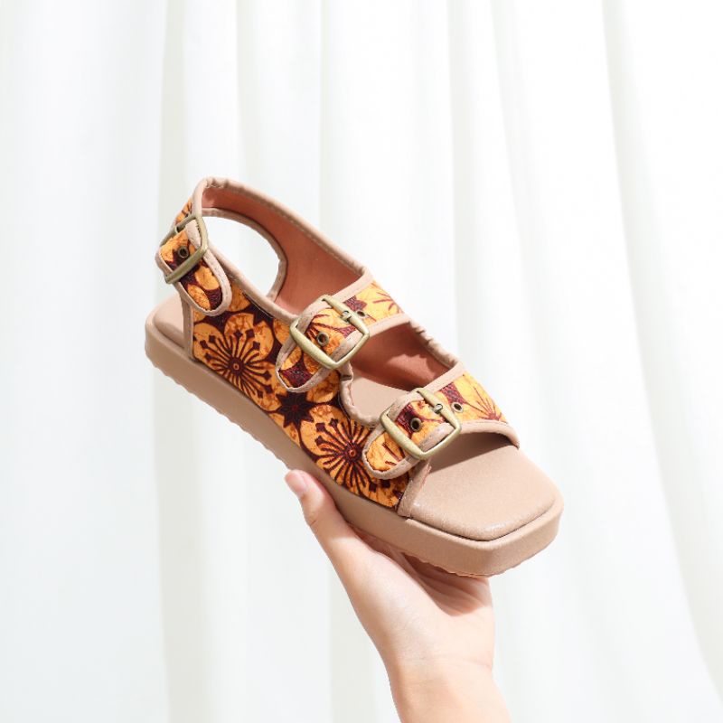 DRANATHA BATIK SANDAL