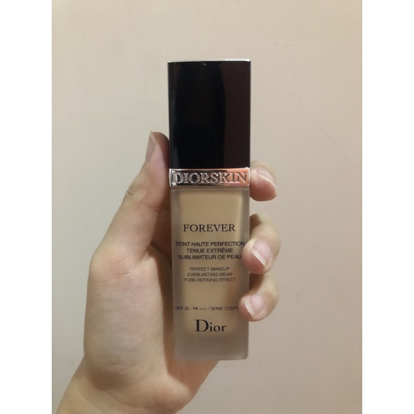 Dior foundation - preloved