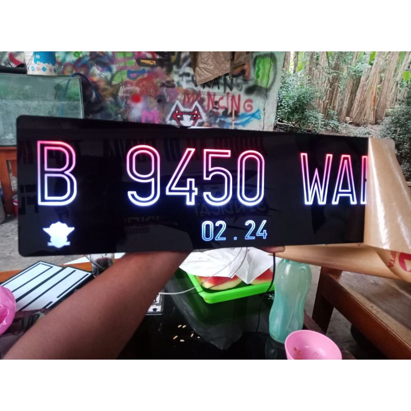 plat mobil akrilik led ( satuan )