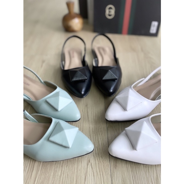 DECLARE&amp;DEE SANDAL TERBARU WANITA TALI BELAKANG SHEILA PIRAMID
