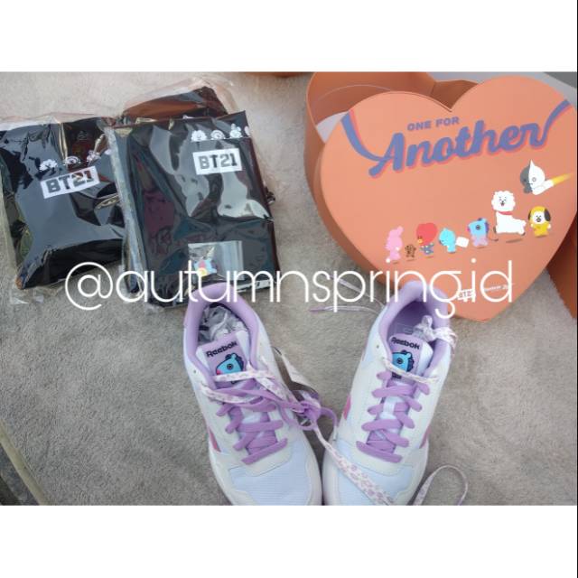 BT21 x Reebok [original]