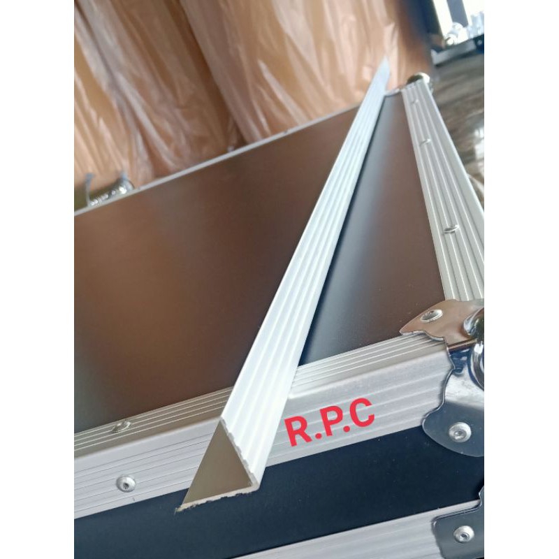 LIST ALUMUNIUM L 3 meter Lis alumunium L List L Lis L Alumunium siku