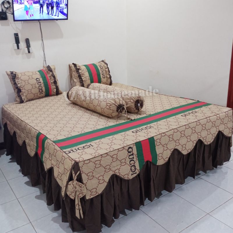 Sprei Pengantin Motif Gucci Rumbai Rempel Excellent Sarung Bantal Lapis Busa Sprei Produk Home Indus
