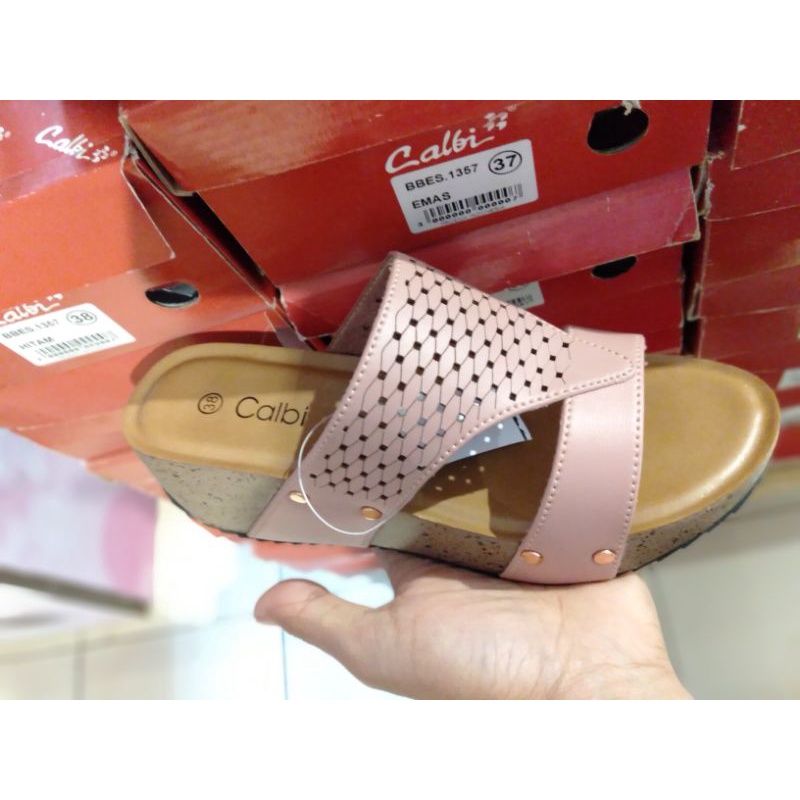 wedges wanita Calbi original 36-40