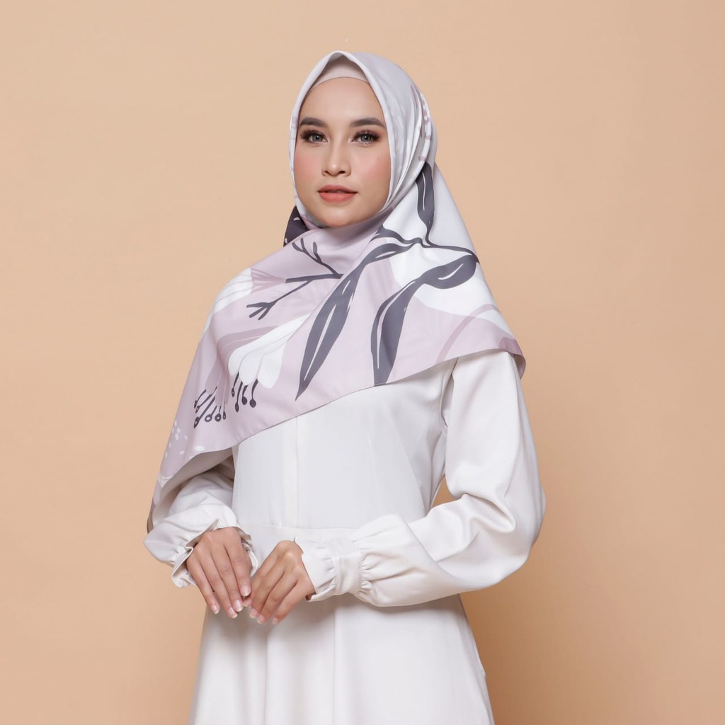 KERUDUNG SEGI EMPAT PRINTING MOTIF JILBAB SEGIEMPAT HIJAB SEGIEMPAT SCARF GYANDRA