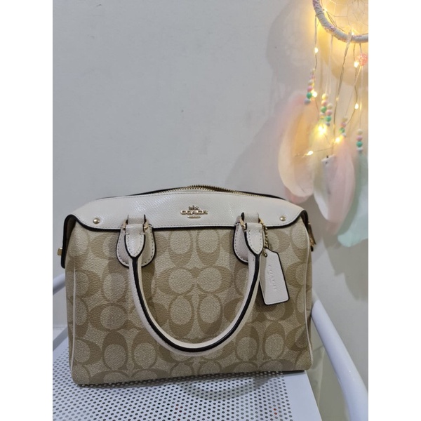 Coach mini bennet preloved